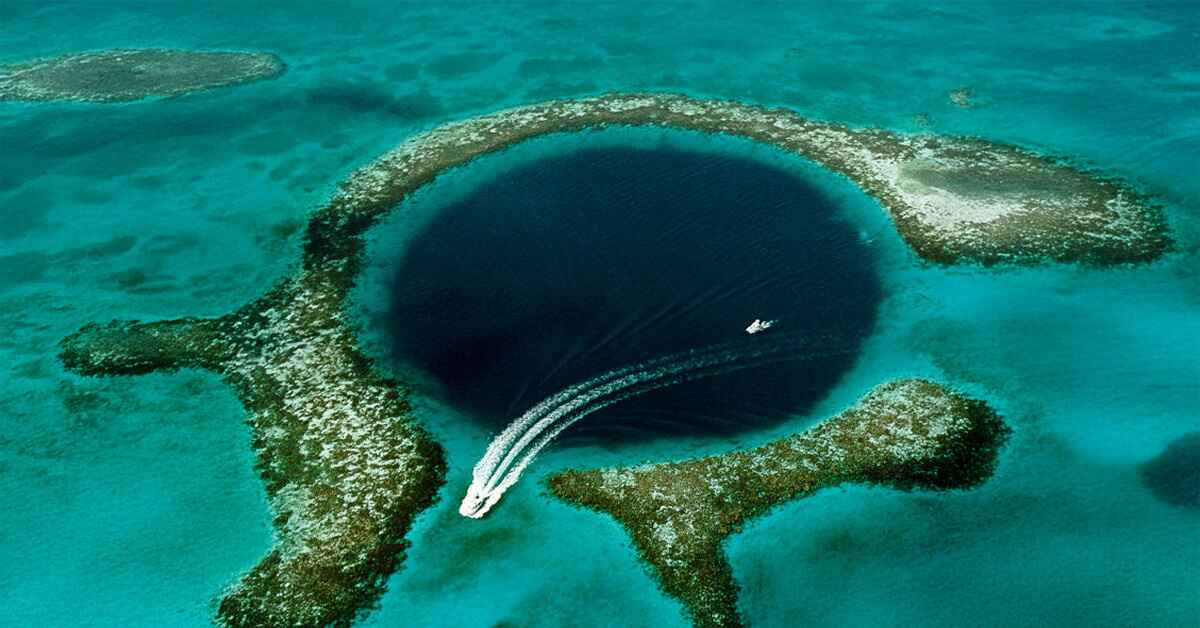 Snorkeling and Scuba Diving at the Blue Hole, Belize – A Must-Do Adventure